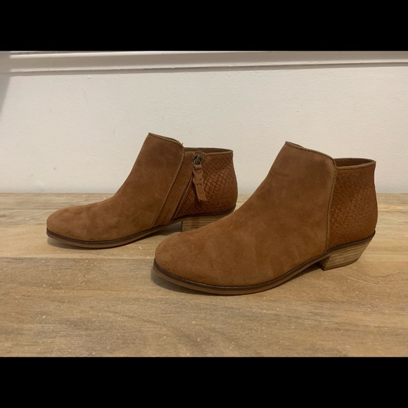 Ankle boots - Picture 2 of 3